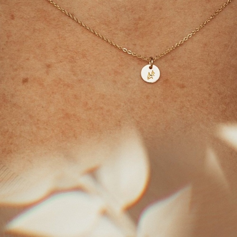 NEW May Lily of the Valley Birth Flower Necklace - Picture 3 of 14